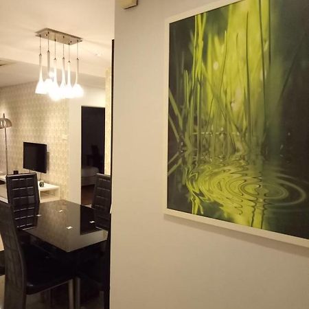 Peaceful Service Suite At Taragon Putri Bintang 吉隆坡 外观 照片