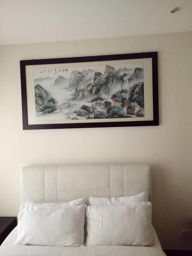 Peaceful Service Suite At Taragon Putri Bintang 吉隆坡 外观 照片
